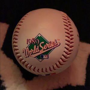 RARE 1989 World Series mystery player balls